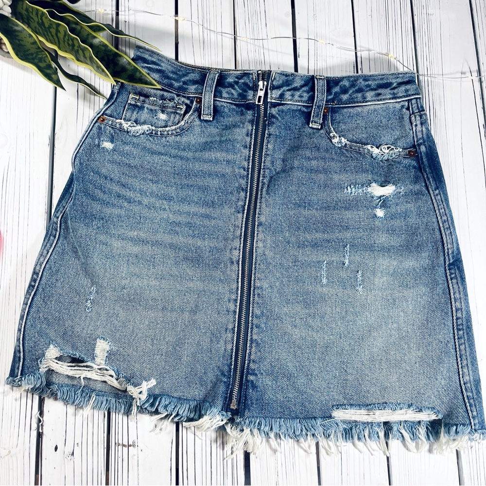 Abercrombie & Fitch Zoe Natural Hem Vintage A Line Denim Zip Up Skirt w/ Raw Hem - Picture 1 of 9